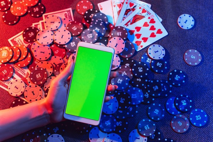 Layar pendaftaran aplikasi crowntogel menampilkan formulir login dengan email dan kata sandi